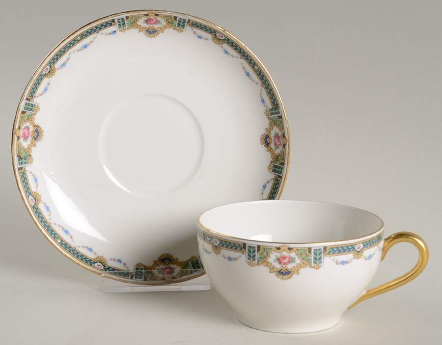 LEG62 Flat Cup & Saucer Set by F Legrand & Cie-1