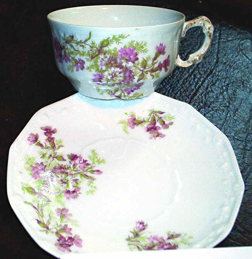 LAZ17 Flat Cup & Saucer Set by Lazeyras, Rosenfeld-1