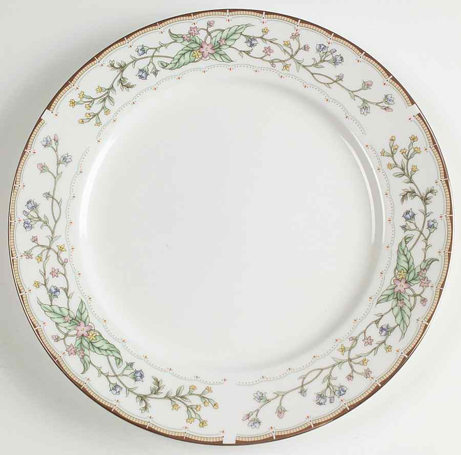 Wellesley Dinner Plate by Lifetime Hoan China-1