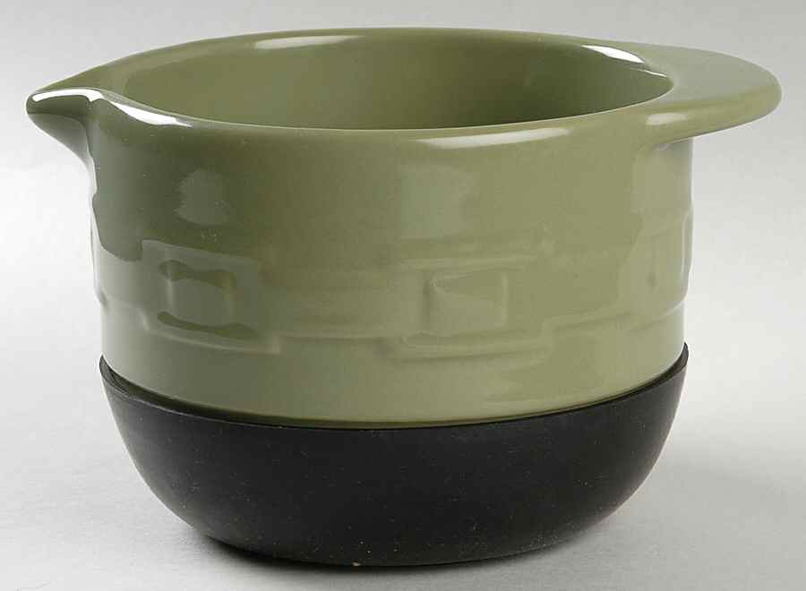 Woven Traditions Sage 7" Stay Put Mixing Bowl by Longaberger-1