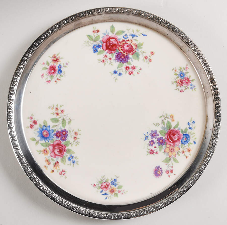 Aurora (Smooth, No Trim) Sterling Rim Dinner Plate by Lenox-1