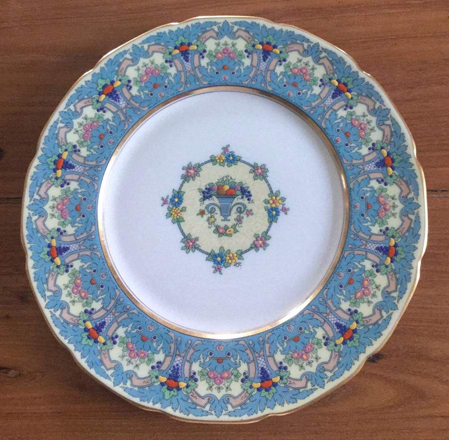 A325 (Scalloped) Dinner Plate by Lenox-1