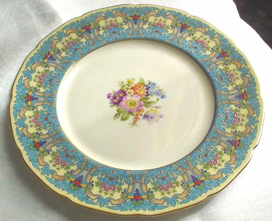 J432 (Scalloped) Dinner Plate by Lenox-1