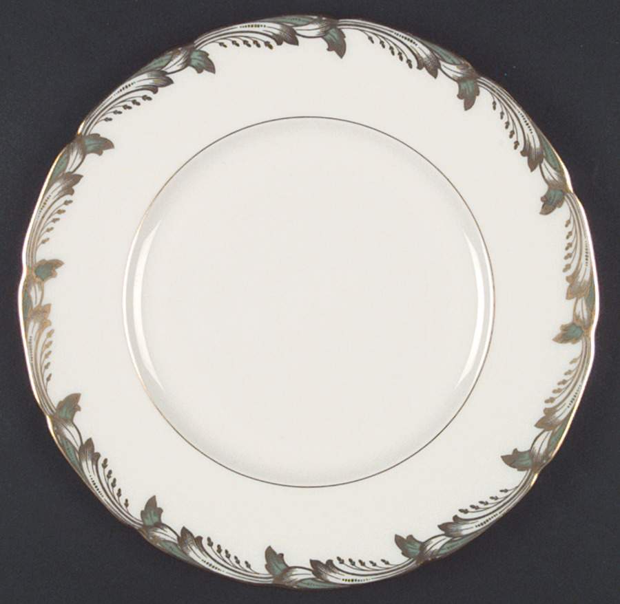 Essex Green (Scalloped) Dinner Plate by Lenox-1