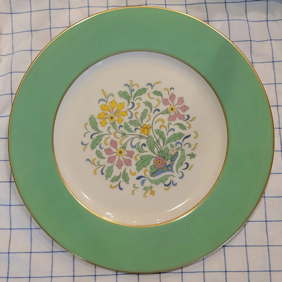 Y98G Green Service Plate (Charger) by Lenox-1