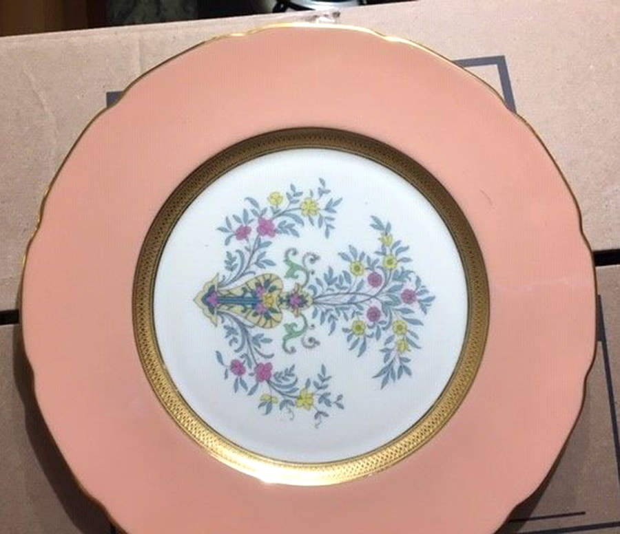 D395X15-1 (Scalloped) Dinner Plate by Lenox-1