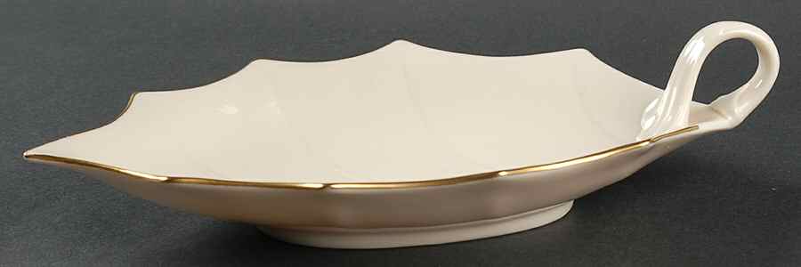 L31 10" Leaf Dish by Lenox-1