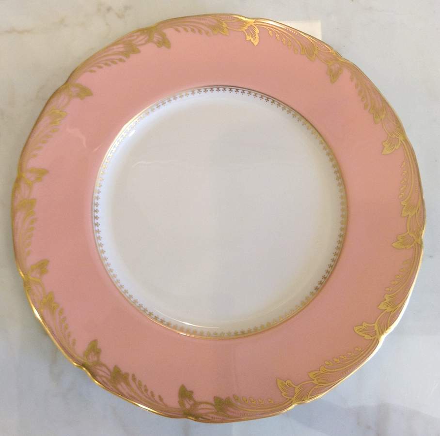 R414X15-1 Coral (Scalloped) Dinner Plate by Lenox-1
