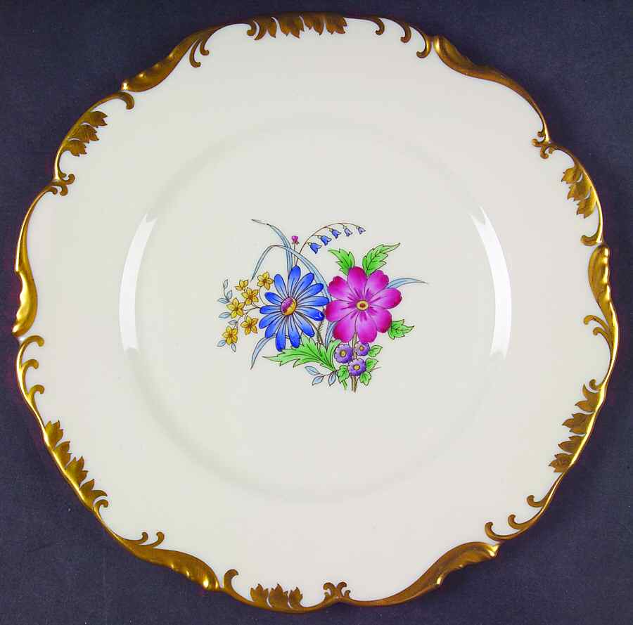 O438 Luncheon Plate by Lenox-1