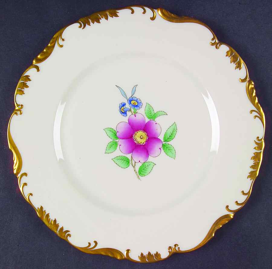 O438 Luncheon Plate by Lenox-1