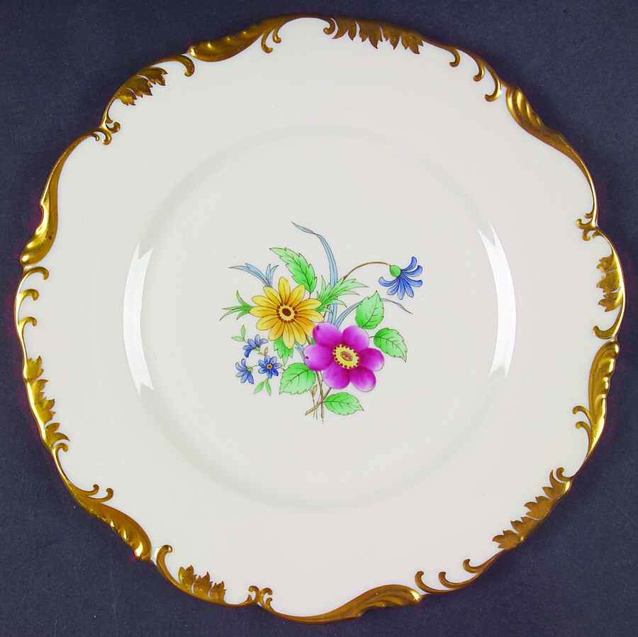 O438 Luncheon Plate by Lenox-1