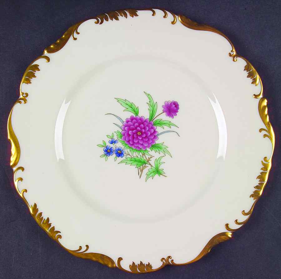 O438 Luncheon Plate by Lenox-1