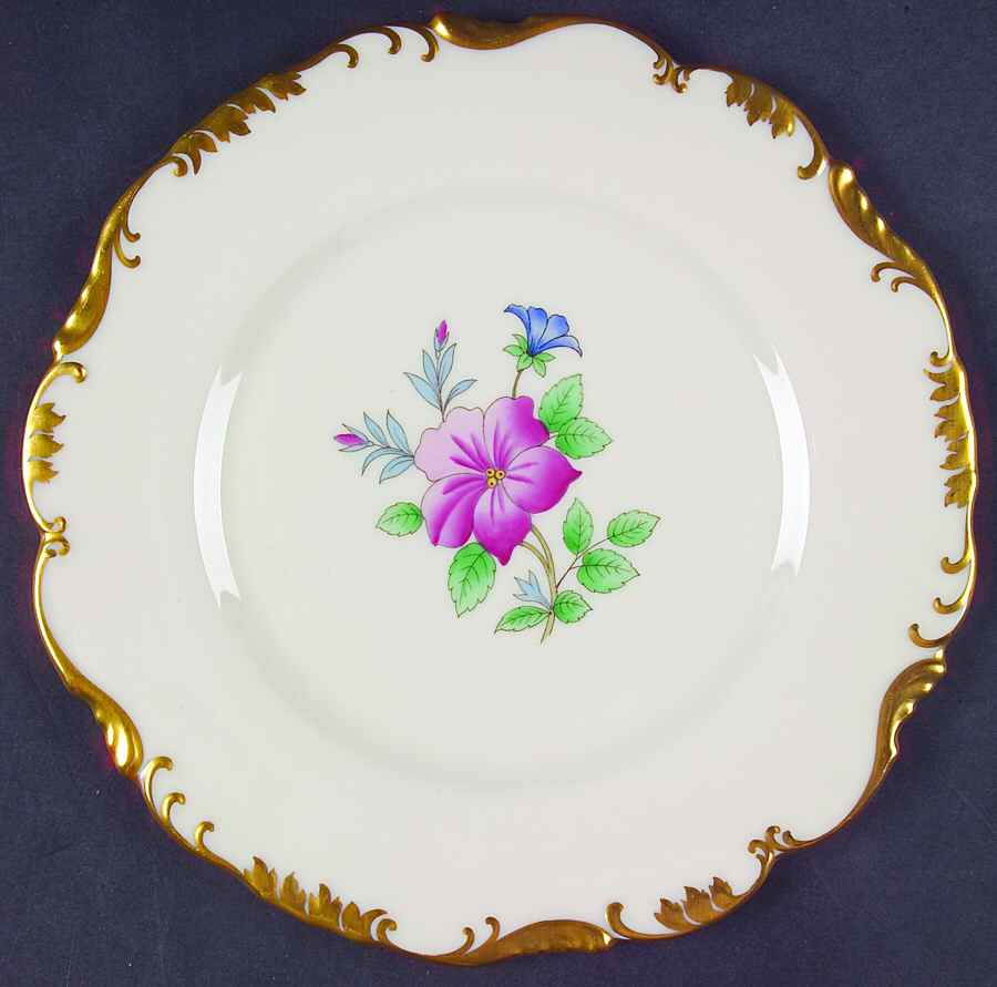 O438 Luncheon Plate by Lenox-1