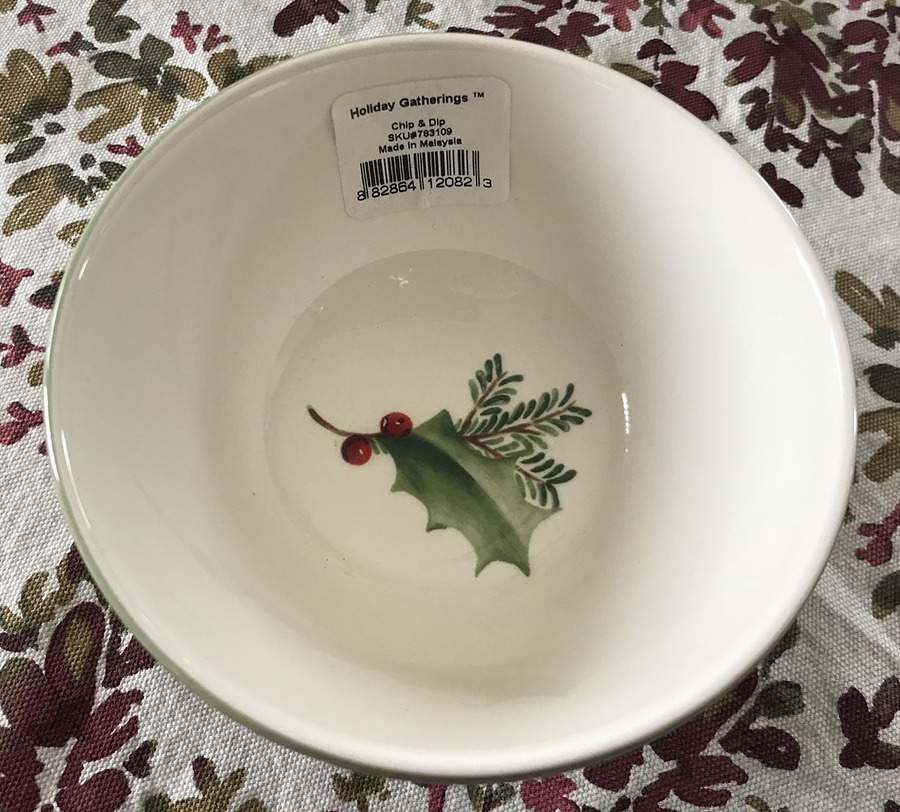 Holiday Gatherings Holiday Berry Dip Bowl for Chip & Dip Set by Lenox-1
