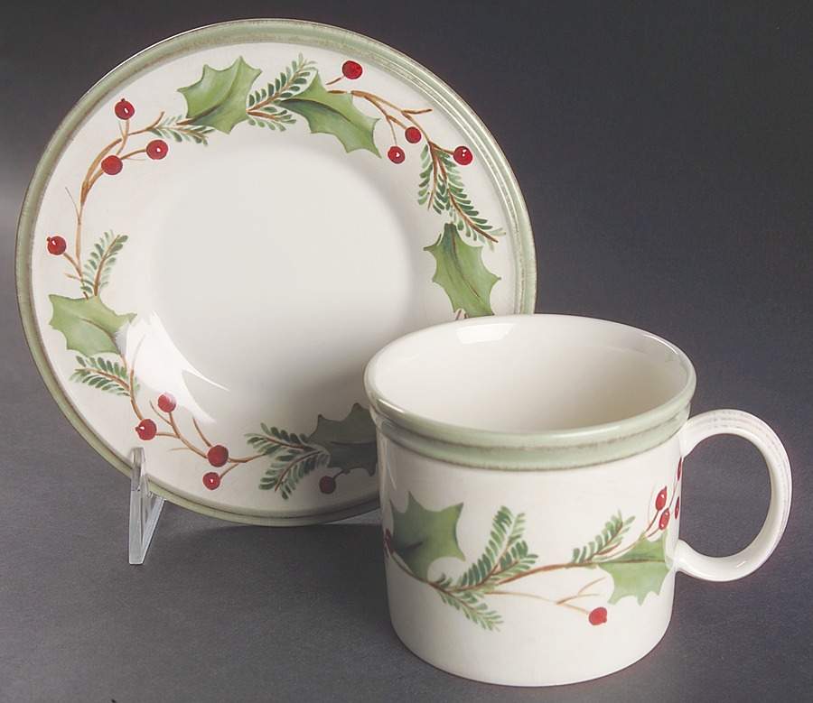Holiday Gatherings Holiday Berry Flat Cup & Saucer Set by Lenox-1