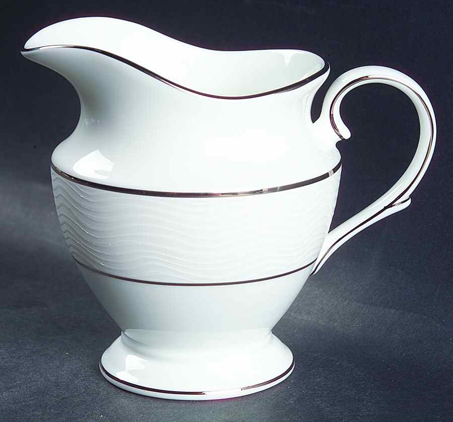 Apropos Creamer by Lenox-1
