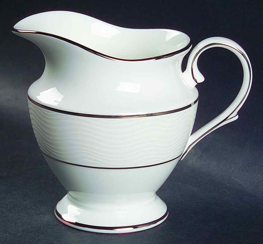 Apropos Creamer by Lenox-1