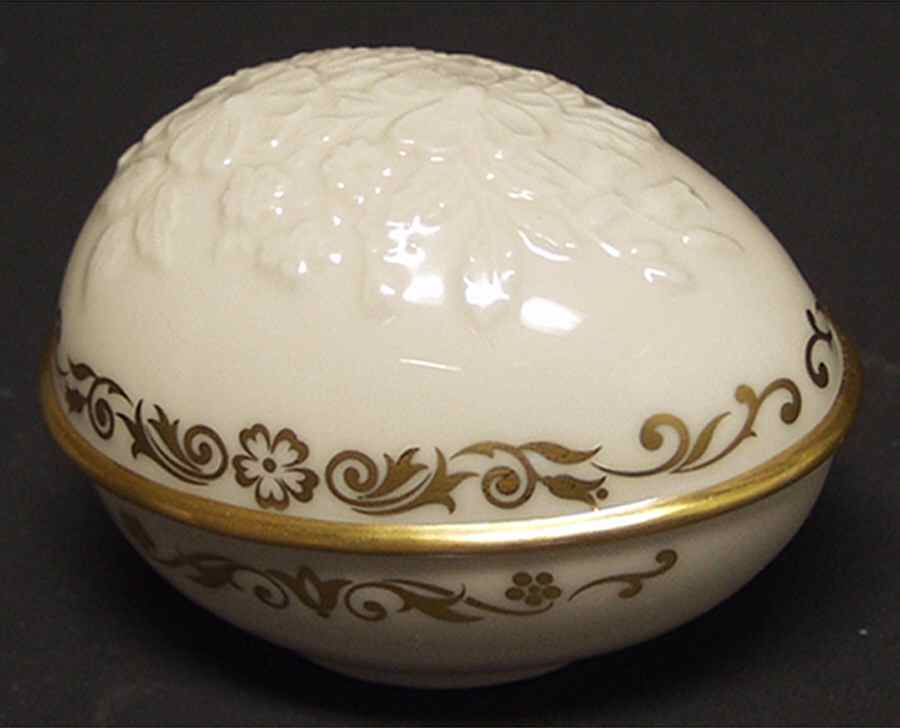 Springtime Egg Box Collection Small Egg Box & Lid by Lenox-1