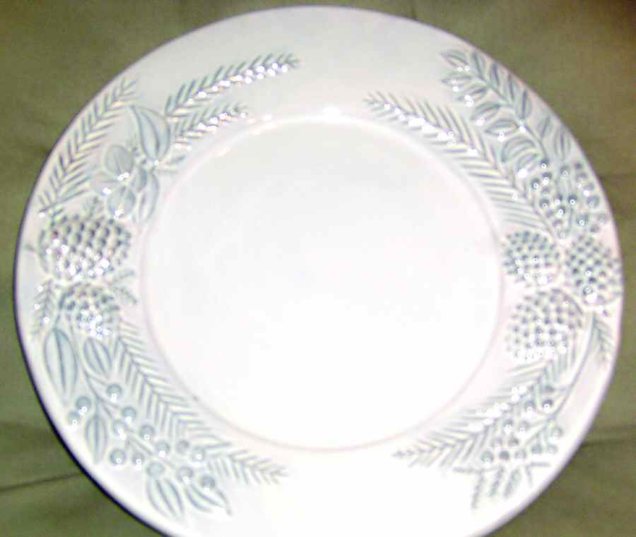 Norberry Dinner Plate by Ralph Lauren China-1
