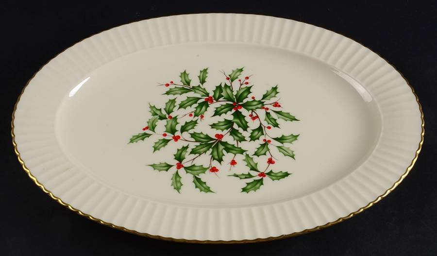 Hollyberry (No Enamel) 13" Oval Serving Platter by Lenox-1