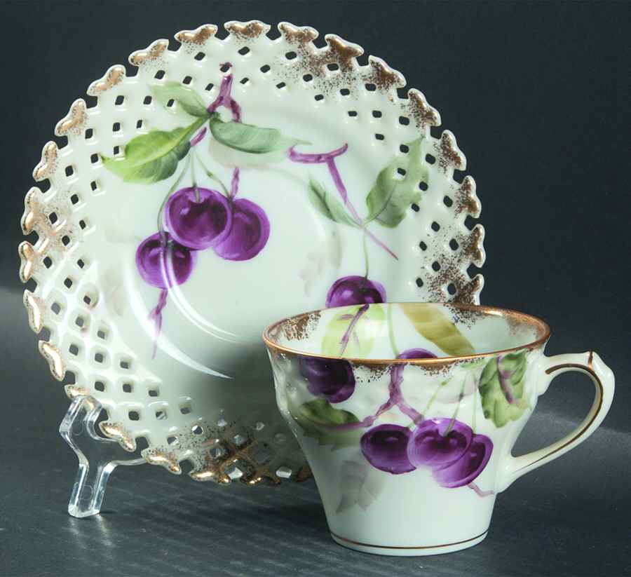 LEF125 Flat Cup & Saucer Set by Lefton-1