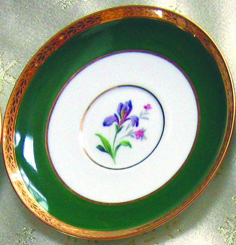 LNT240 Saucer for Flat Cup by Lanternier-1