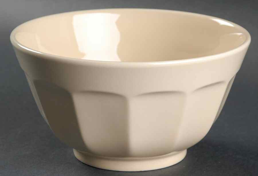 Boxwood Straw Coupe Cereal Bowl by Ralph Lauren China-1