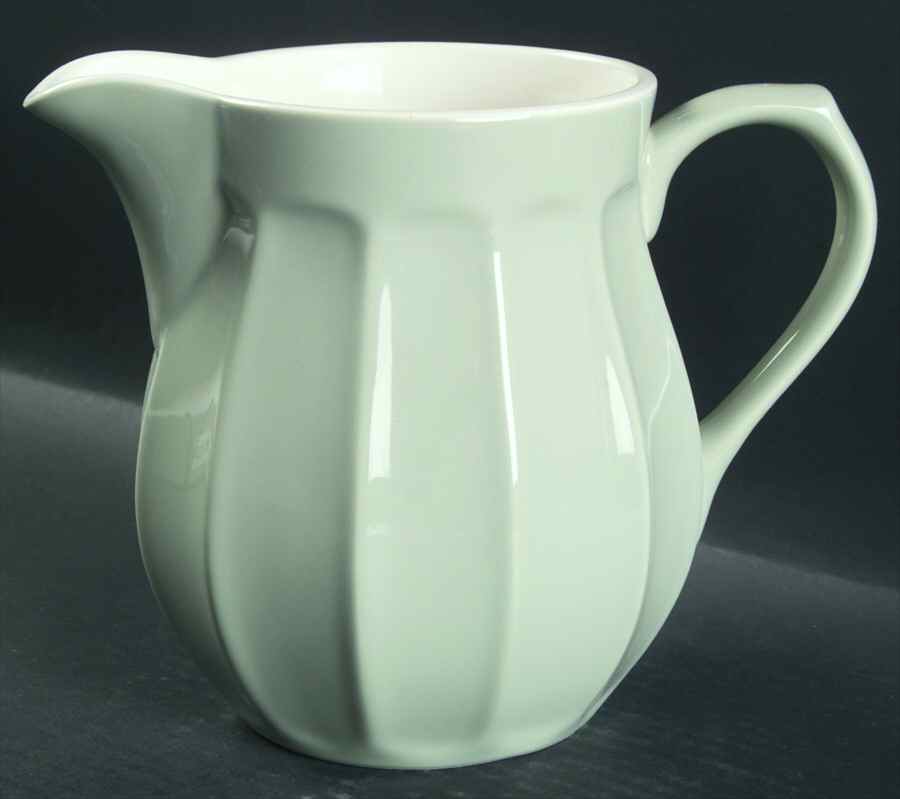 Boxwood Sage 80 Oz Pitcher by Ralph Lauren China-1