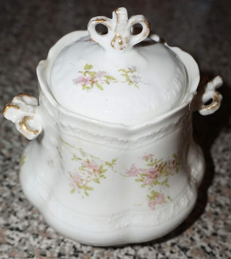 LNT247 Sugar Bowl & Lid by Lanternier-1