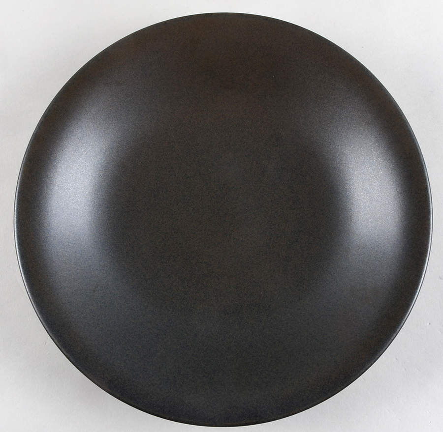 LIS4 Deep Round Platter by Lindt-Stymeist-1