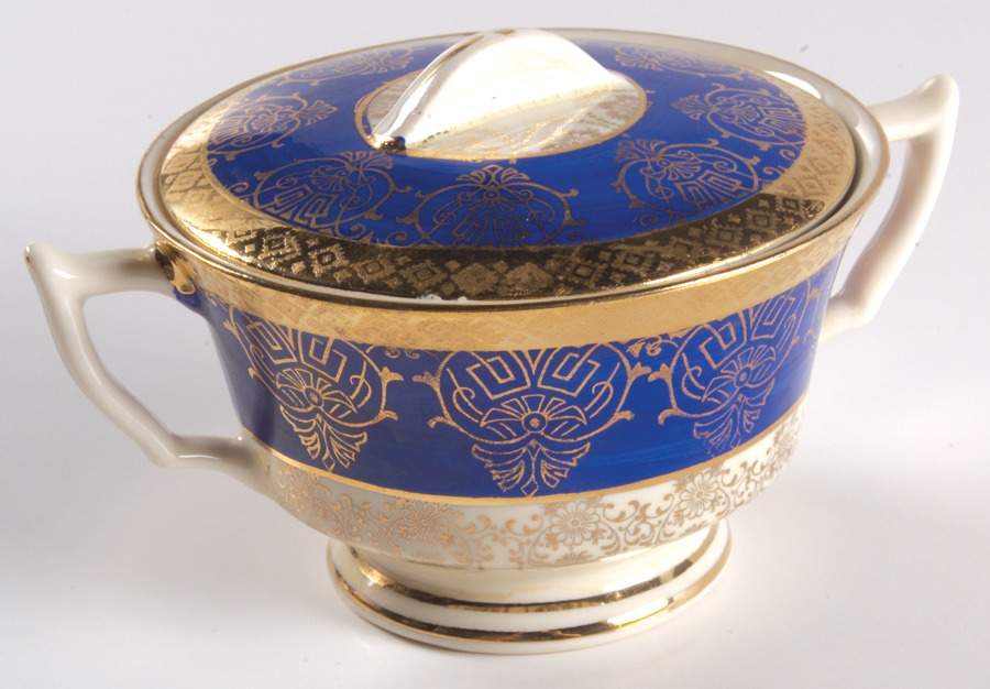 LP27 Sugar Bowl & Lid by La Petite China-1