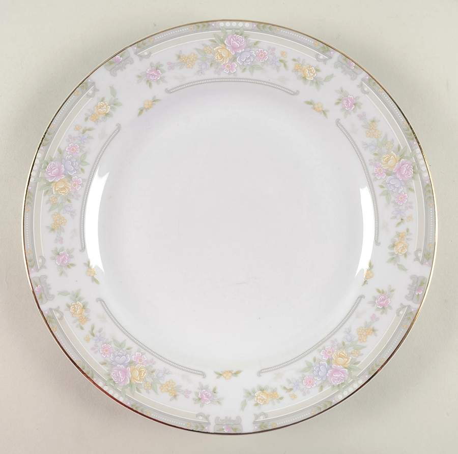 Southampton Dinner Plate by Lifetime-1