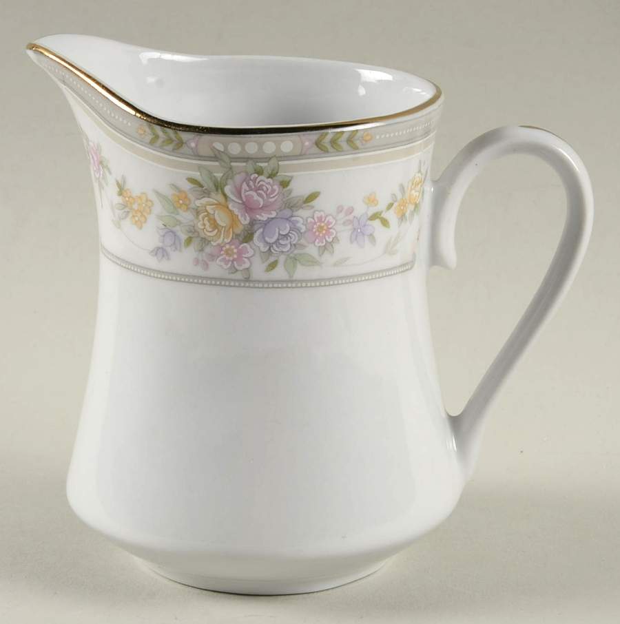 Southampton Creamer by Lifetime-1