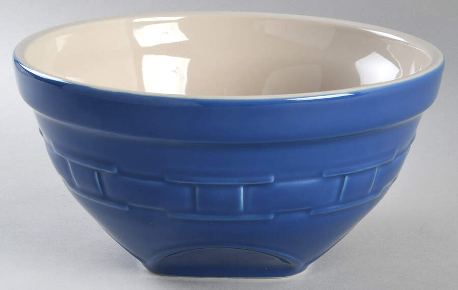 Woven Traditions Cornflower 9" Mixing Bowl by Longaberger-1