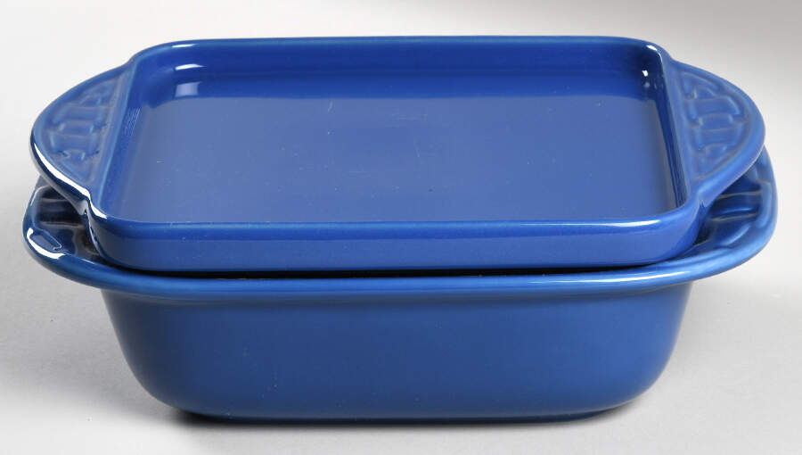 Woven Traditions Cornflower 10" Square Baker & Lid/Tray by Longaberger-1