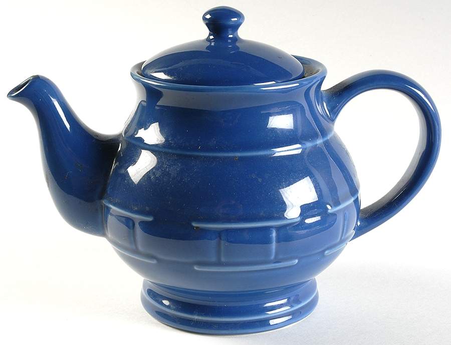 Woven Traditions Cornflower Teapot & Lid by Longaberger-1