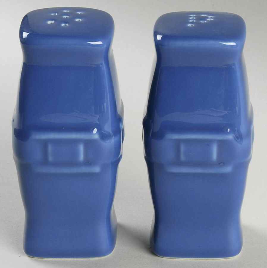 Woven Traditions Cornflower Salt & Pepper Set by Longaberger-1