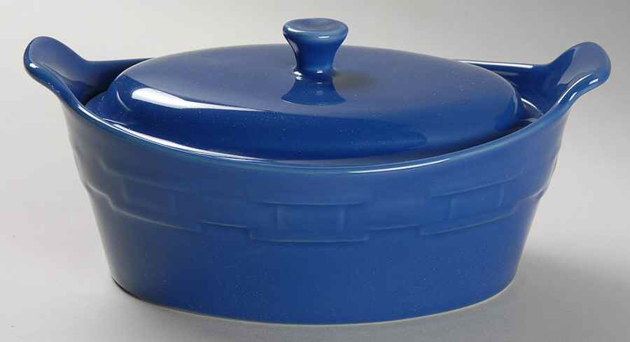 Woven Traditions Cornflower 20 Oz Small Oval Covered Casserole by Longaberger-1