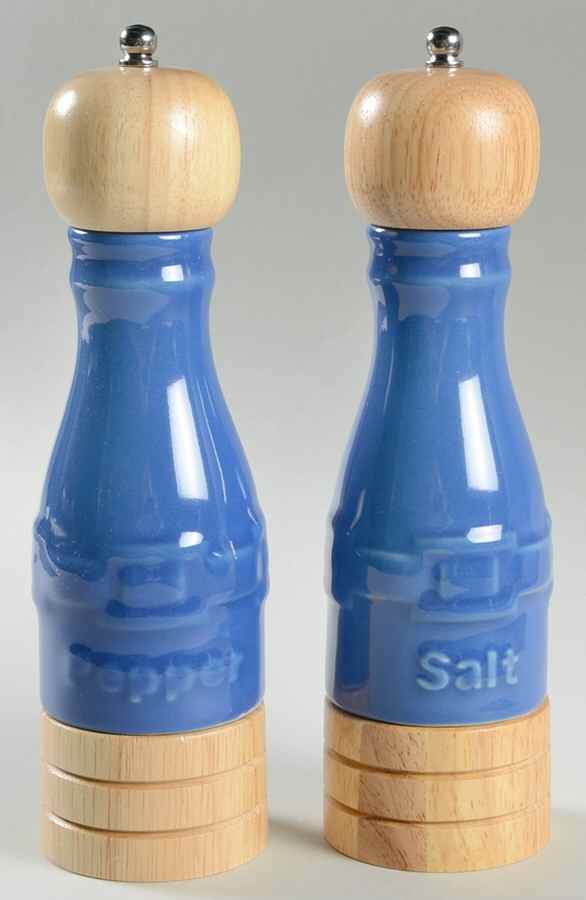 Woven Traditions Cornflower Salt Mill & Pepper Mill Set by Longaberger-1
