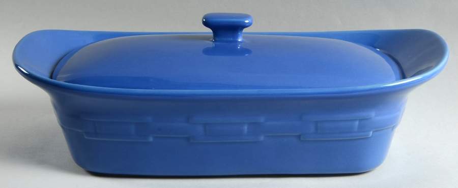 Woven Traditions Cornflower 2.75 Quart Rectangular Casserole with Lid by Longaberger-1