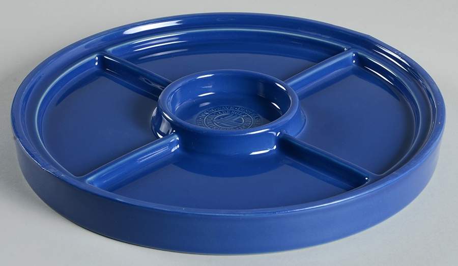 Woven Traditions Cornflower Divided Plate for 8-in-1 Entertainer Set by Longaberger-1