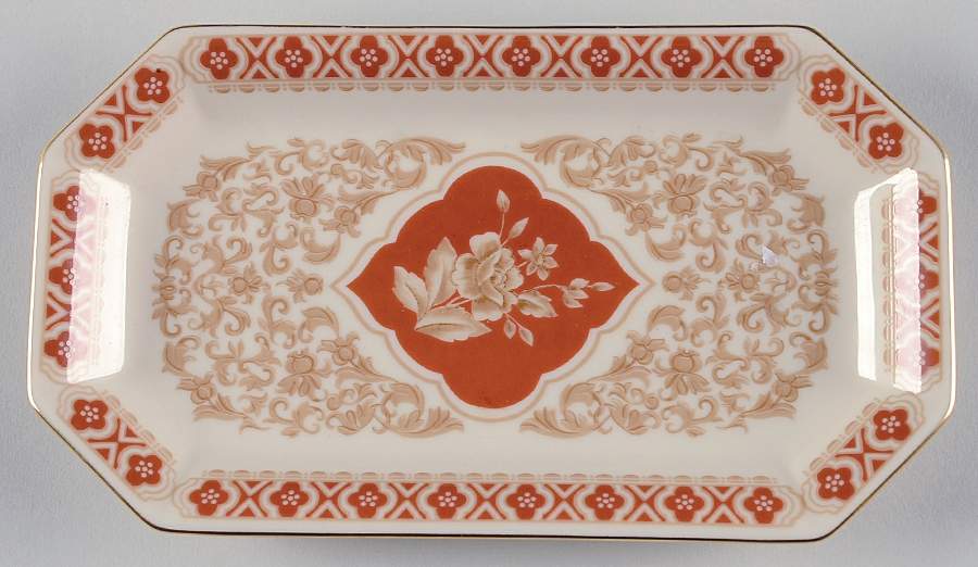 Sultan's Court Collection 7" Rectangular Tray by Lenox-1