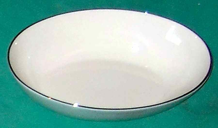 L113 9" Oval Vegetable Bowl by Lenox-1