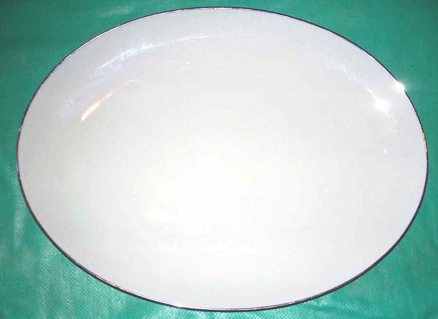 L113 17" Oval Serving Platter by Lenox-1