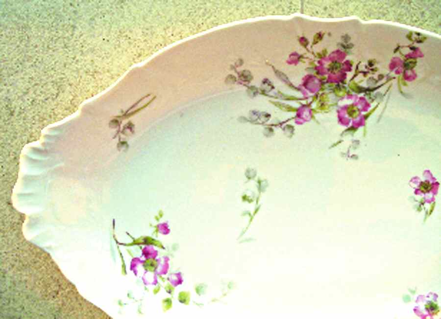 LSS171(Scalloped) 12" Oval Serving Platter by Lazarus Straus & Sons-1