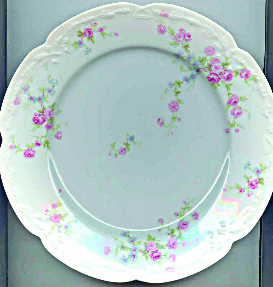 LAT91 Dinner Plate by Latrille-1