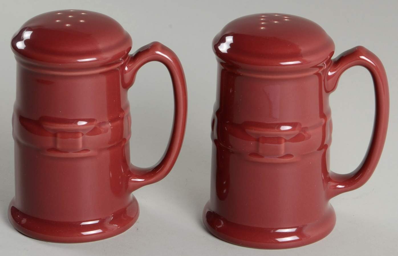Woven Traditions Paprika Stove Top Salt & Pepper Set by Longaberger-1