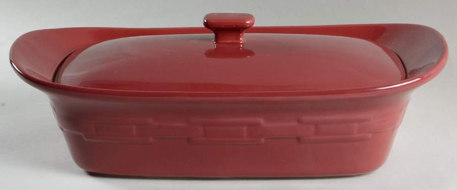 Woven Traditions Paprika 2.75 Quart Rectangular Casserole with Lid by Longaberger-1