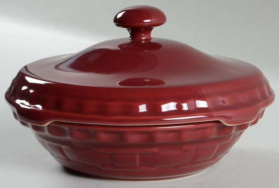 Woven Traditions Paprika 7" Pie Baking Plate & Ceramic Lid by Longaberger-1