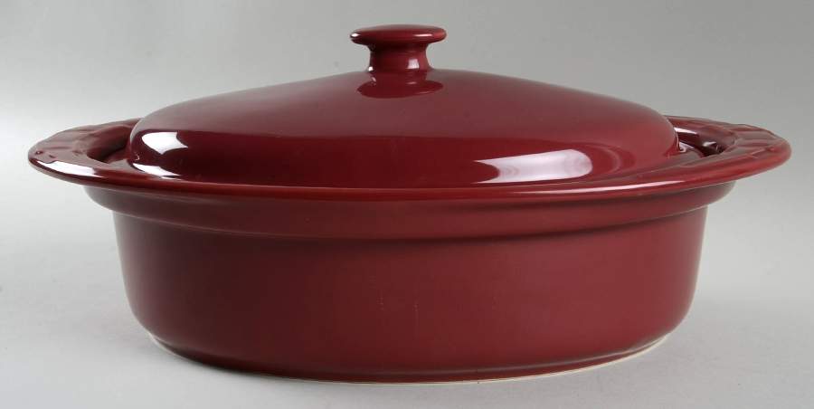 Woven Traditions Paprika 3 Quart Oval Covered Casserole by Longaberger-1